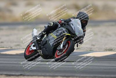 media/Nov-15-2025-Race Pace (Sat) [[8de605a2d8]]/Non Verified Riders (1st 20 Minutes)/Turn 4 (1010am)/